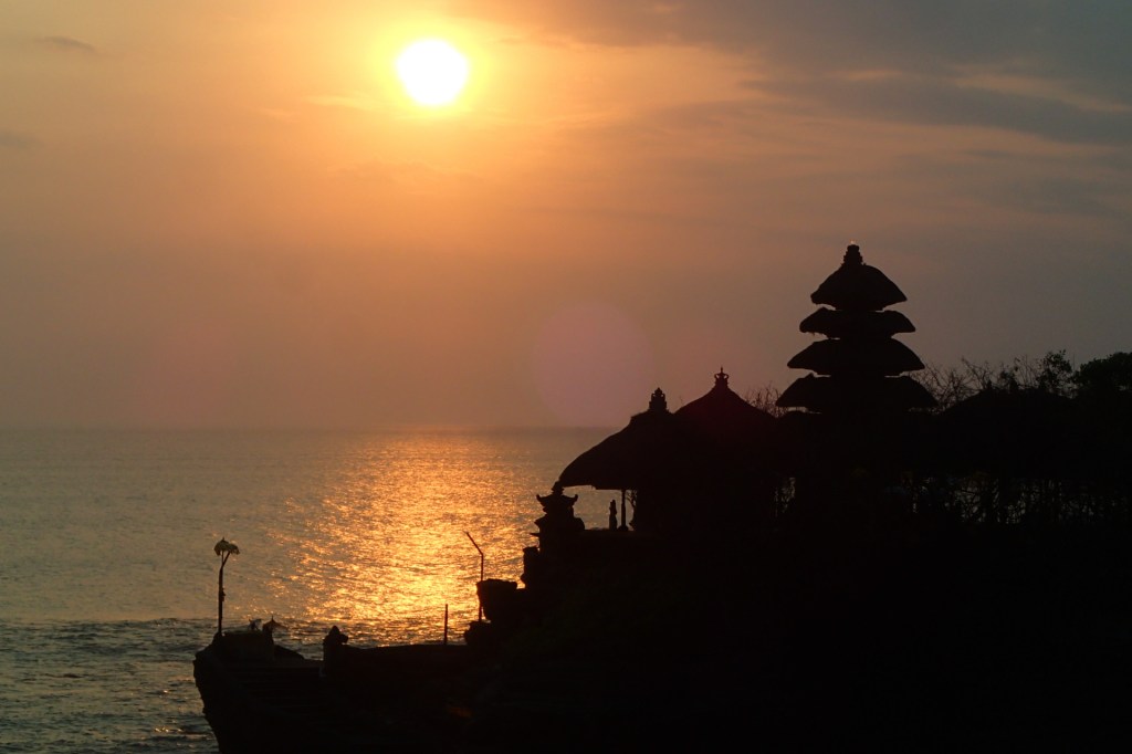 6PR – Romantic Asia from Bali, to Borneo to Vietnam.