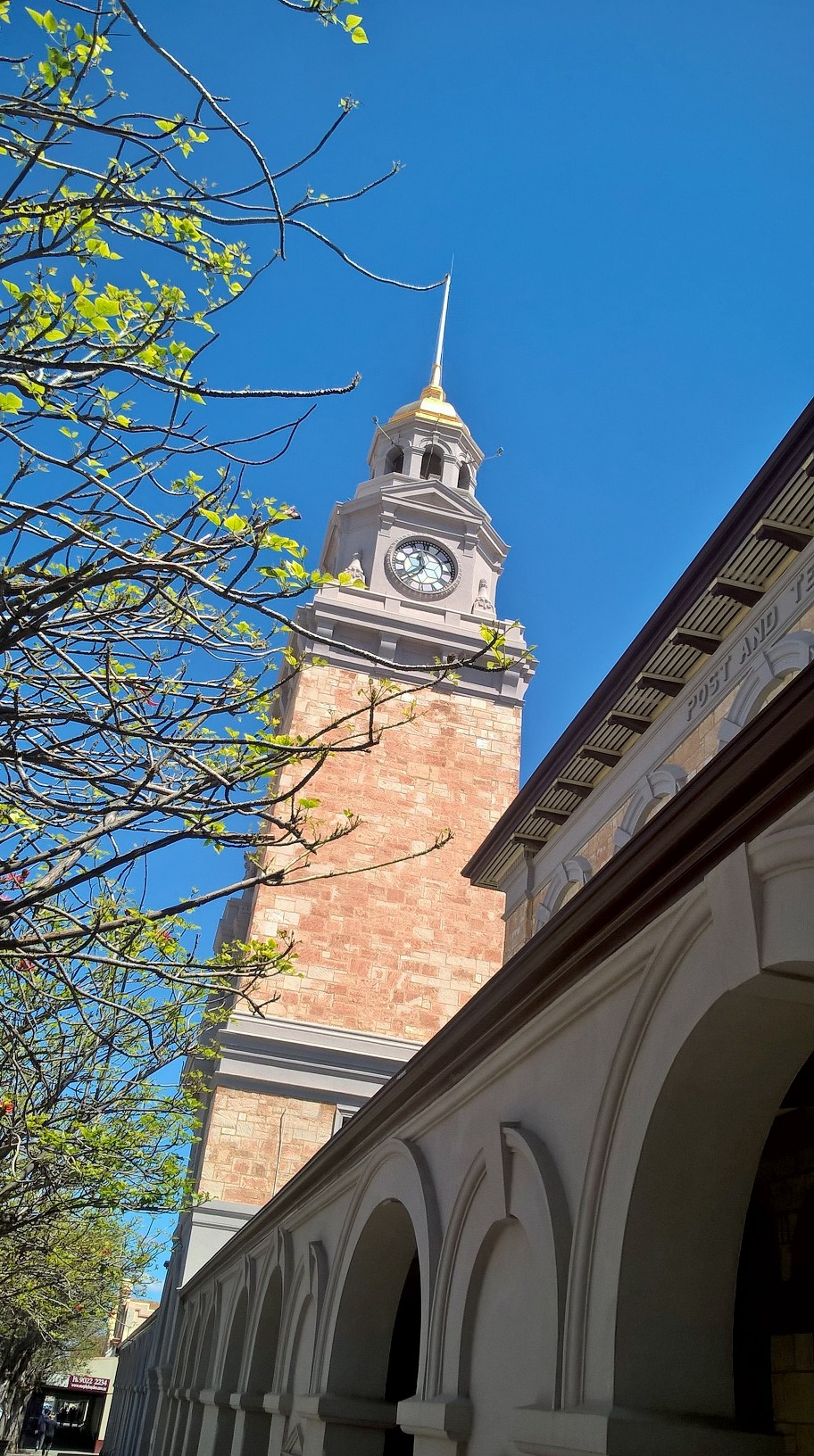 wp_20160927_11_40_16_pro